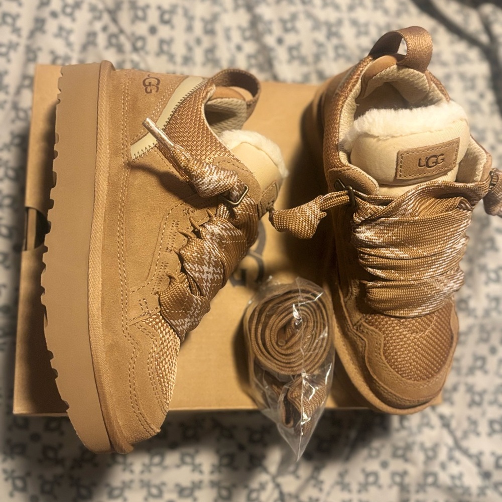 UGG Tan Rain & Snow Boots with Suede Finish - Picture 2 of 4